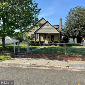 901 21st St S, Arlington, VA, 22202