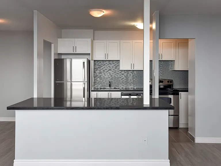 2185 Lawrence Ave E — Photo 24