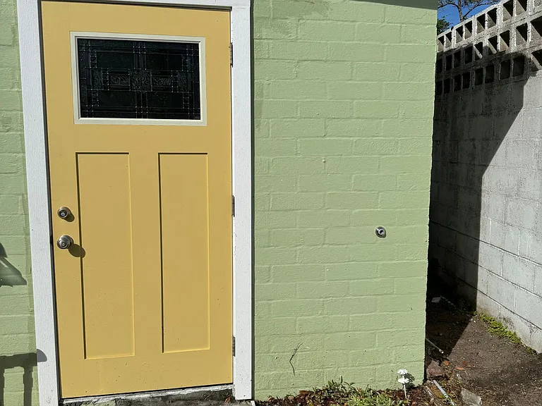 17 Goodall Ave #A — Photo 22
