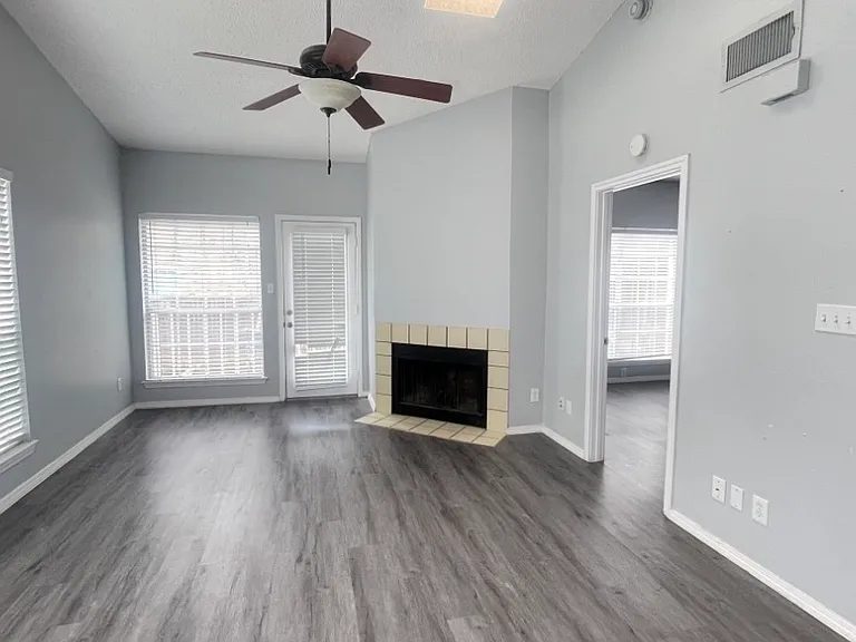 7151 Gaston Ave #1008 — Photo 2