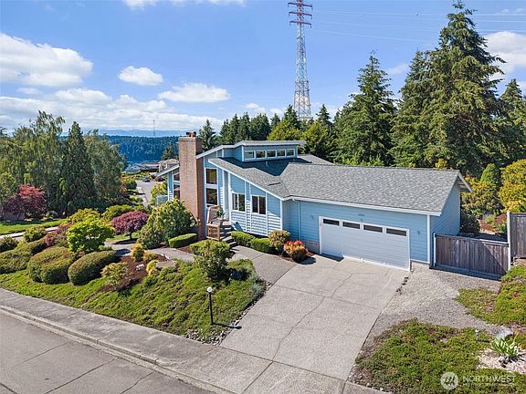 2nd image of 2801 Narrows Place