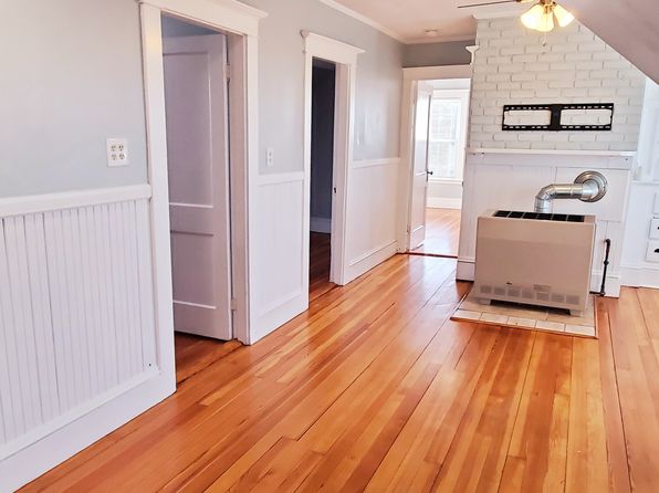 103 Stephen St APT 4