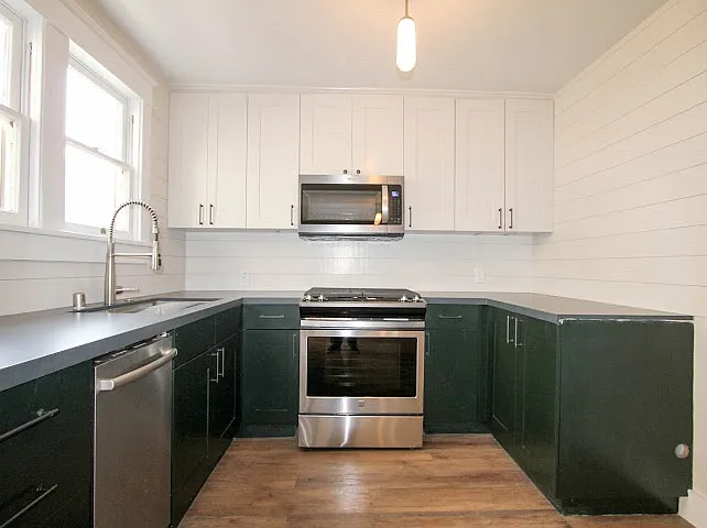 1 bed, $2,095 — Photo 1