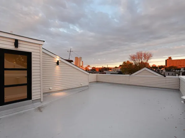 165 Delaware Avenue image 15 of 17