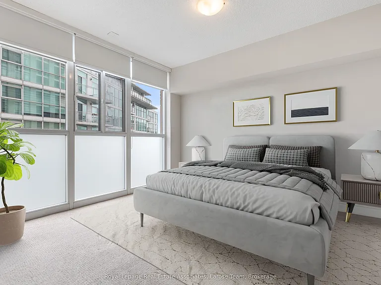 3 Marine Parade Dr #1108 — Photo 15
