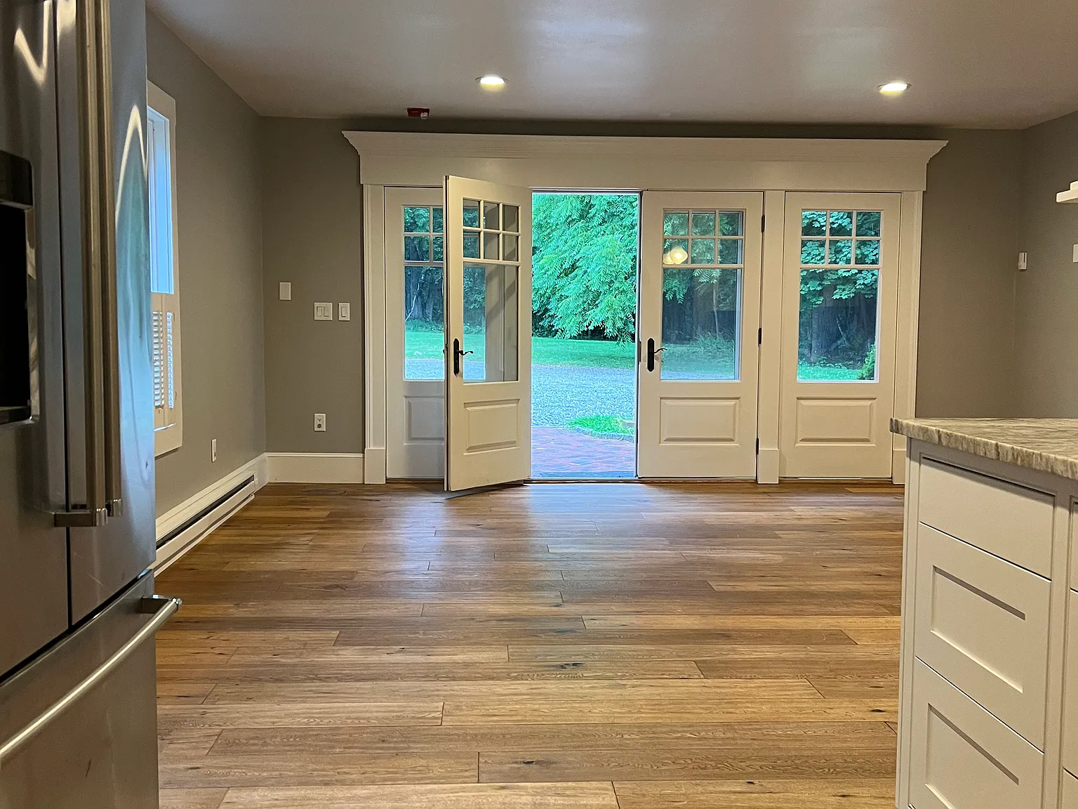 2 bed, 1.5 bath, 2000 sqft, $3,500 — Photo 4