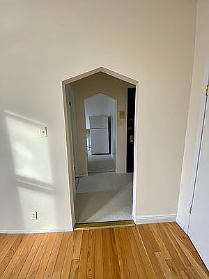 5th image of 11-58 49th Ave #5C