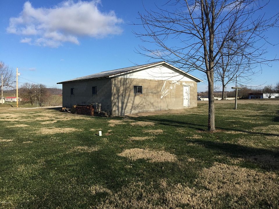 2nd image of 1497 N Highway 79 Hwy