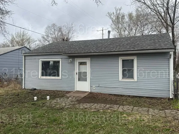 4533 S Elmhurst St, Wichita, KS 67216