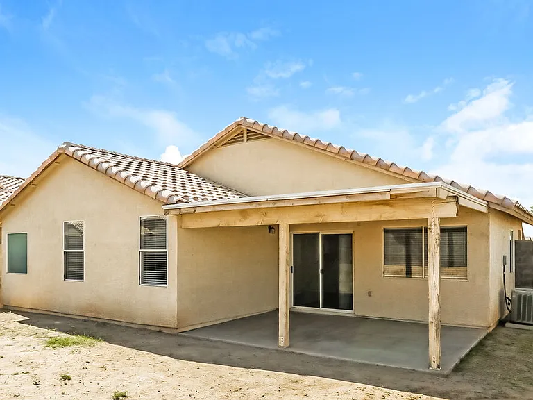 16196 W Mesquite Dr — Photo 15