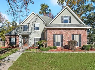 1398 Stillwater Dr, Mandeville, LA 70471