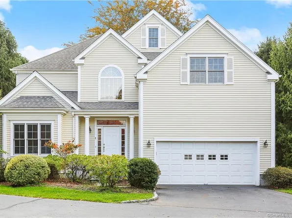 1 Highmeadow #1, Norwalk, CT 06854