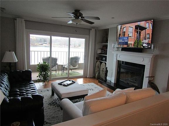 3rd image of 9817 Emerald Point Dr Unit 2