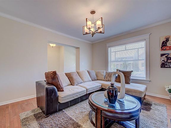 5th image of 5772 McPherson Ave #1 & 2