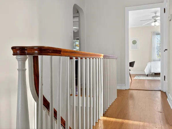 7 Roosevelt Terrace image 20 of 49