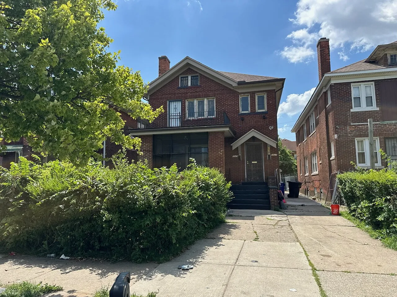 3 bed, 1.0 bath, 1274 sqft, $1,200 — Photo 3
