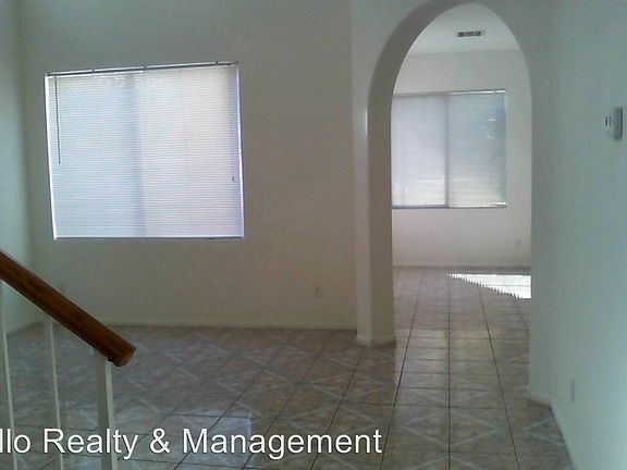 3rd image of 6557 Arrow Creek Ct