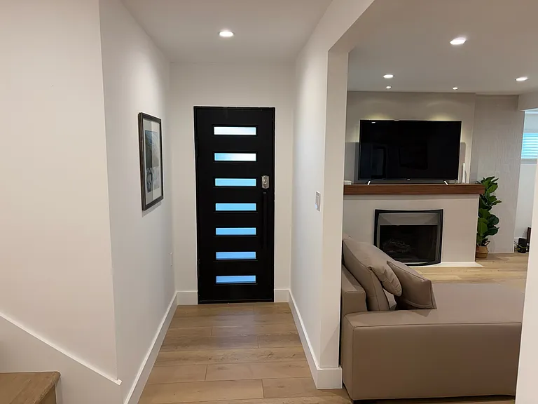 430 S Pch — Photo 3