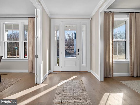 4th image of 167 Brazier Ln