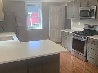 25 Putnam St, Salem, MA 01970