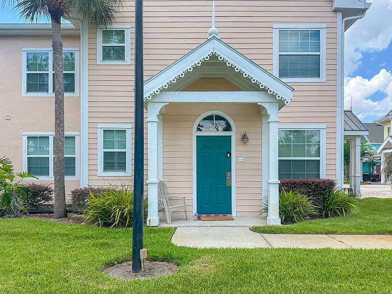 5006 Mangrove Aly #10-101 — Photo 3