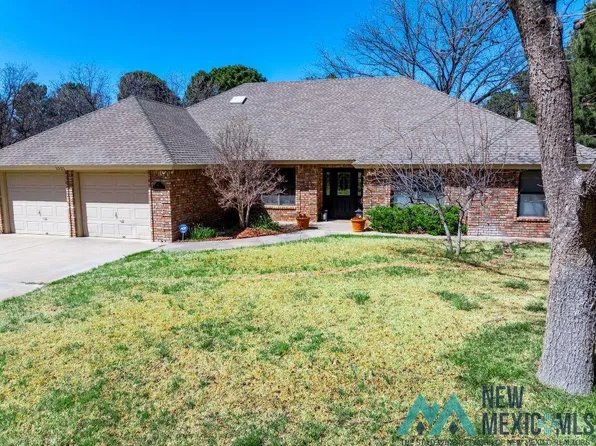 1521 Vineyard Ct, Carlsbad, NM 88220