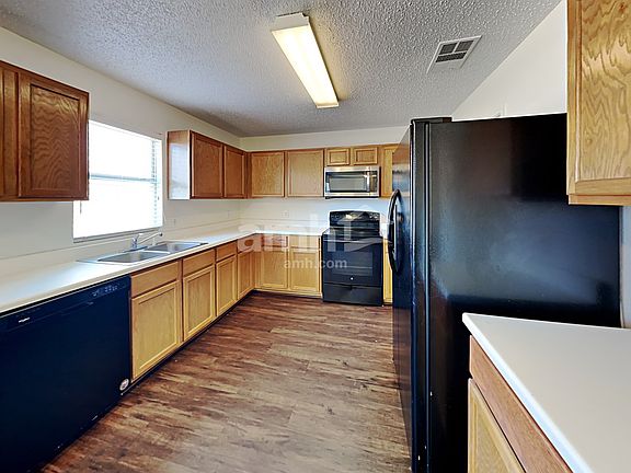 3rd image of 5621 Ainsdale Dr