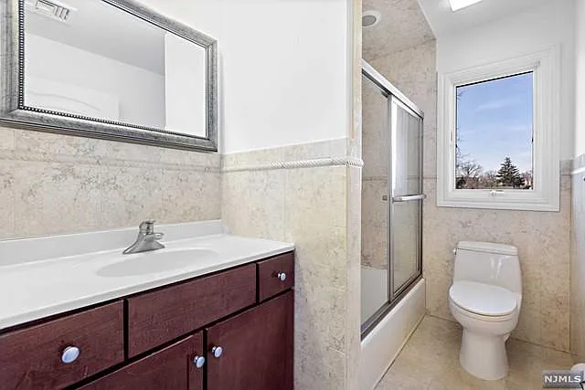 376 Aurora Ave #A — Photo 15