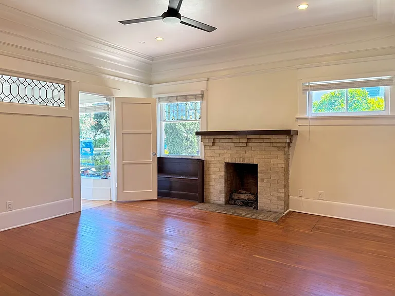 4242 Campus Ave — Photo 12
