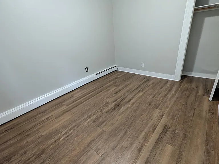38 Daggett St #11 — Photo 7