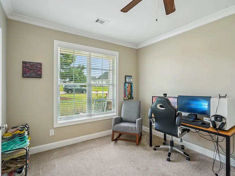 202 Sage Ct — Photo 7