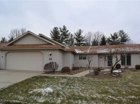 32690 Deerspring Ct, North Ridgeville, OH 44039