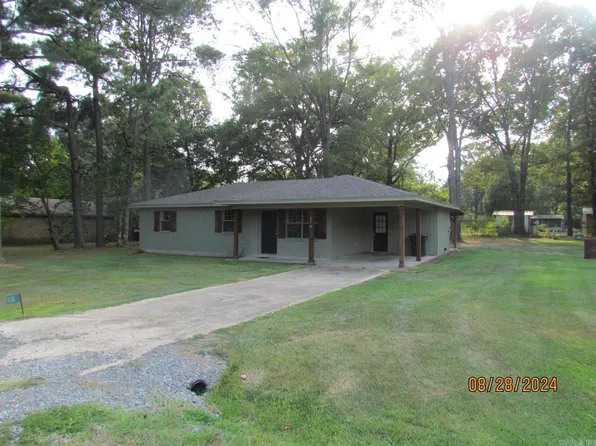 118 Center St, Crossett, AR 71635