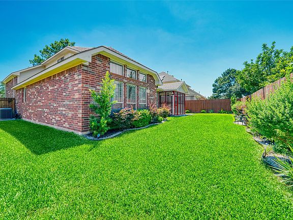 5th image of 12822 Fieldcliff Ct