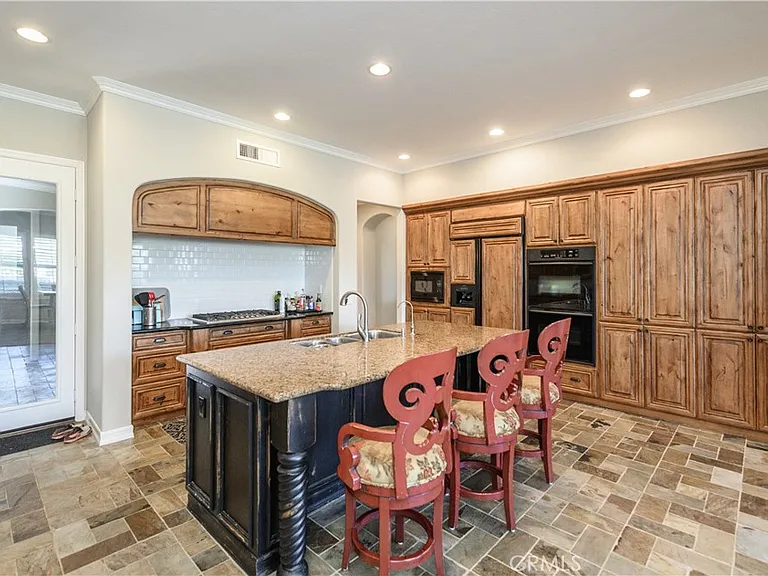 16 Pegasus Dr — Photo 14