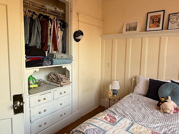 3rd image of 108 Peterborough St #6