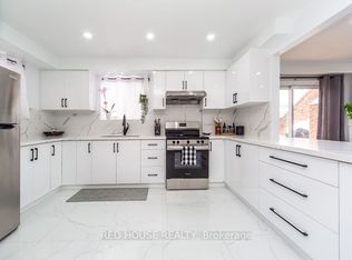 87 Irwin Rd #2, Toronto, ON M9W5W1