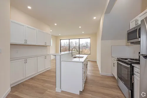 141 Bridge Street Apartments Photo 1