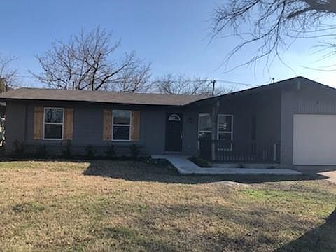 1st image of 820 W Grubb Dr