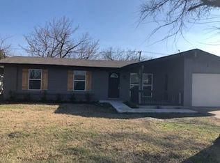 820 W Grubb Dr, Mesquite, TX 75149