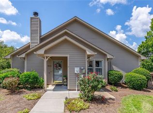 1243 Watermark Ct, High Point, NC 27265