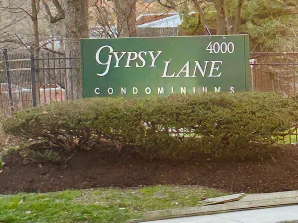 4000 Gypsy Ln Unit 715G2, Philadelphia, PA 19129