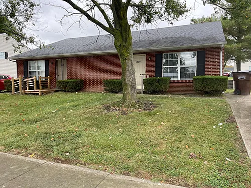 98 Andrea Dr #1020 Photo 1