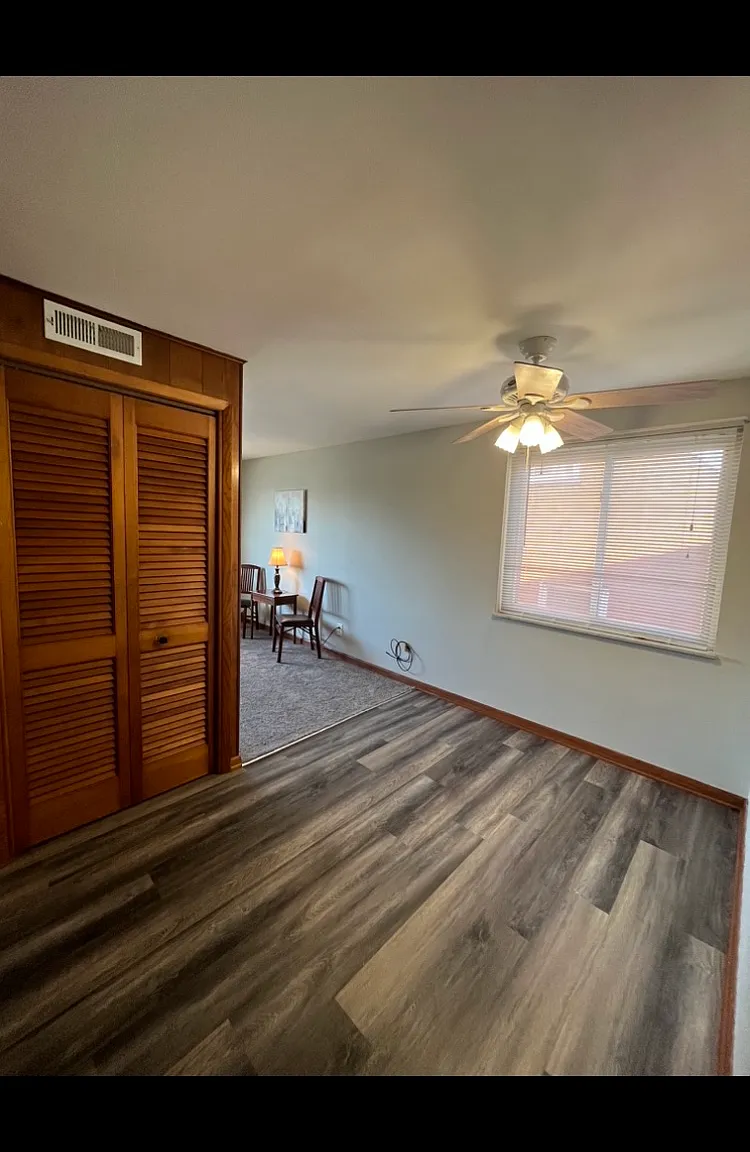 1 bed, 650 sqft, $1,075 — Photo 4