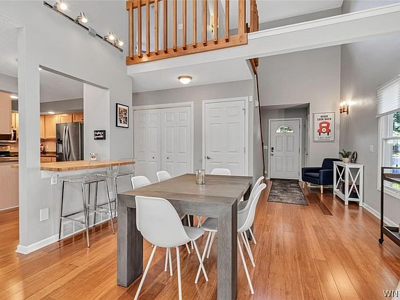3rd image of 5442 Village Station Cir
