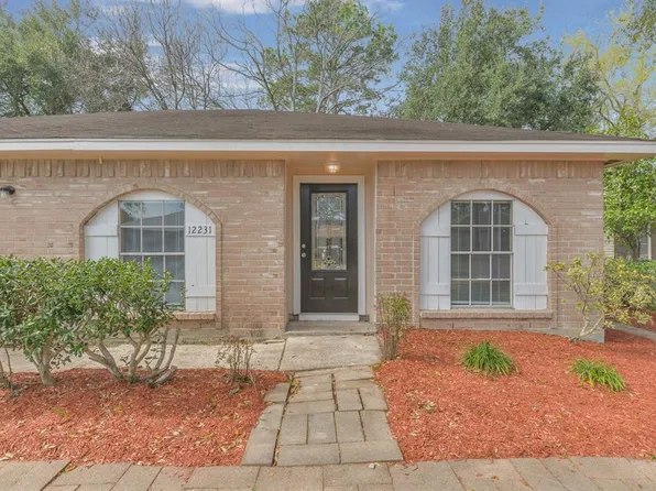 12231 Kings Meadow Dr, Houston, TX 77044