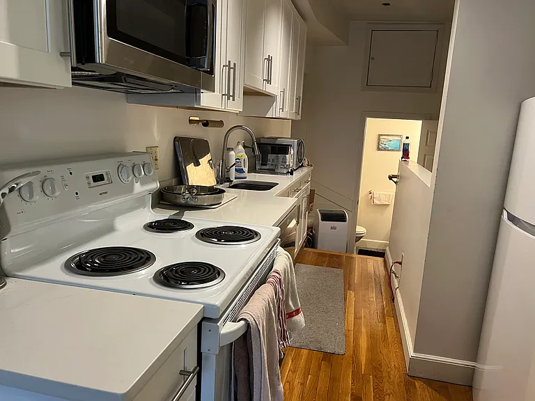 220-224 North St #2 — Photo 3