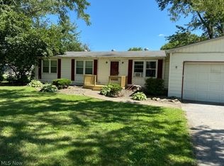 973 North Rd SE, Warren, OH 44484