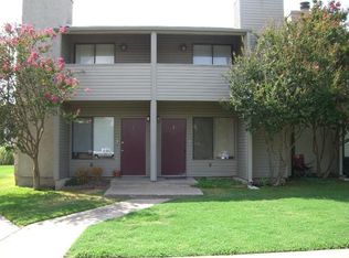 1900 Dartmouth St APT B2, College Station, TX 77840