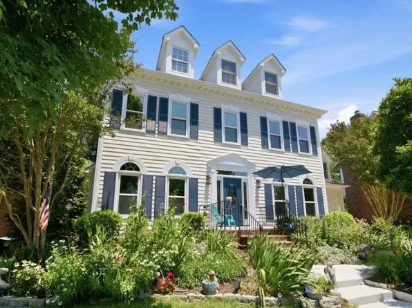 20112 N Cove Rd, Cornelius, NC 28031